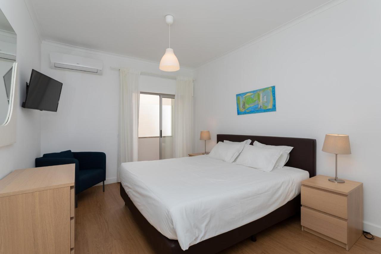 Al - Apartamentos Vista Mar Quarteira Luaran gambar