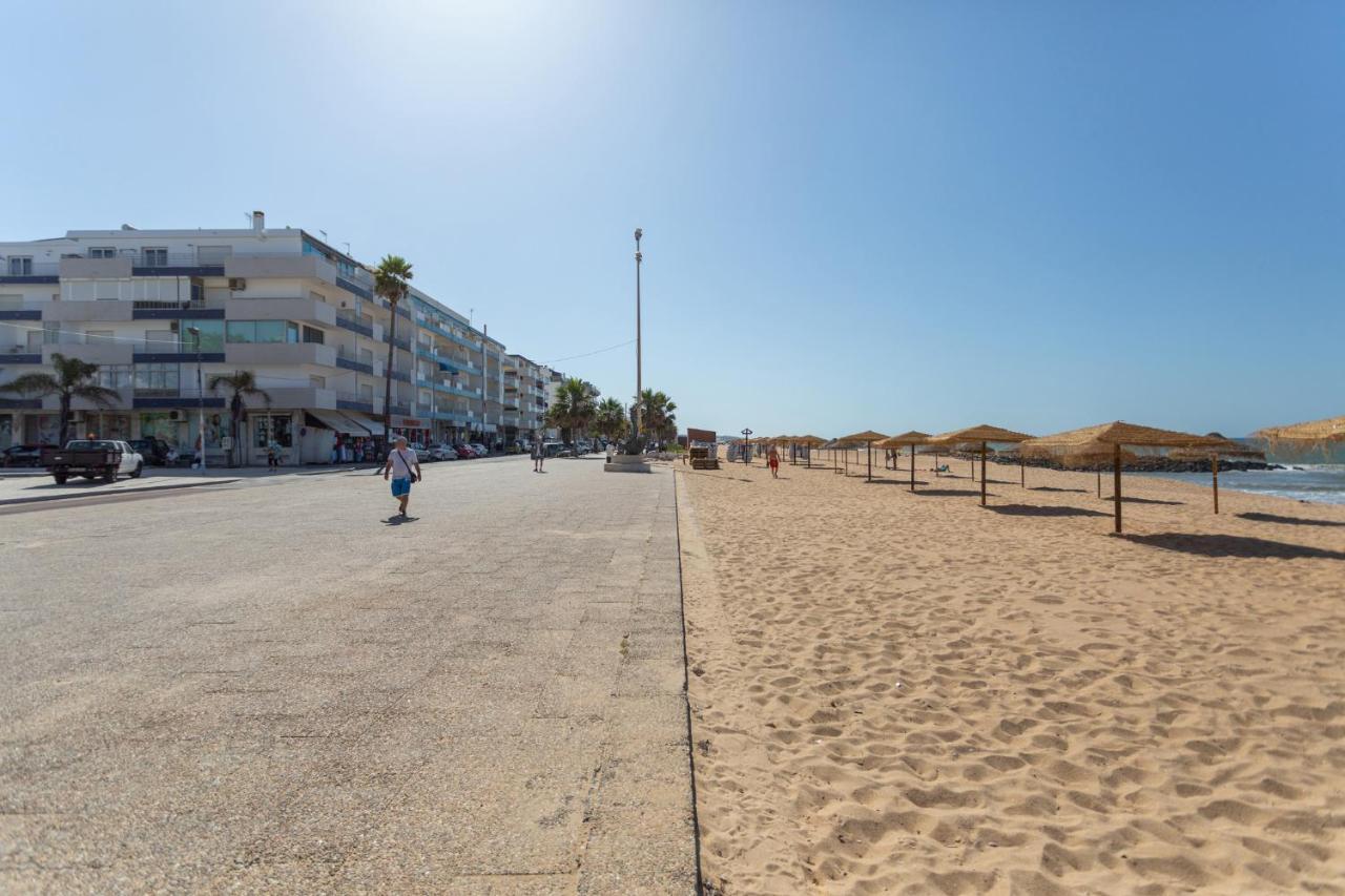 Al - Apartamentos Vista Mar Quarteira Luaran gambar