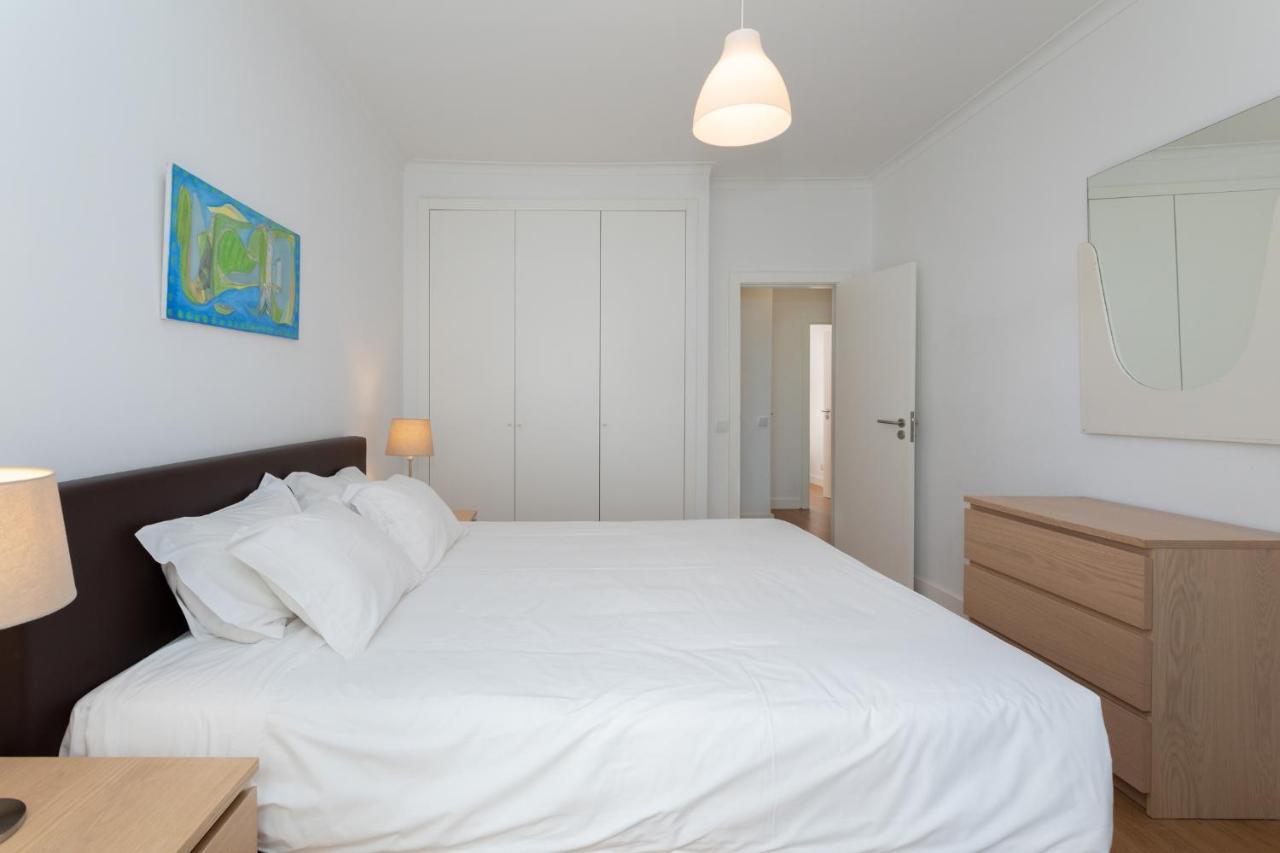 Al - Apartamentos Vista Mar Quarteira Luaran gambar