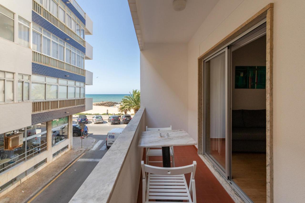 Al - Apartamentos Vista Mar Quarteira Luaran gambar