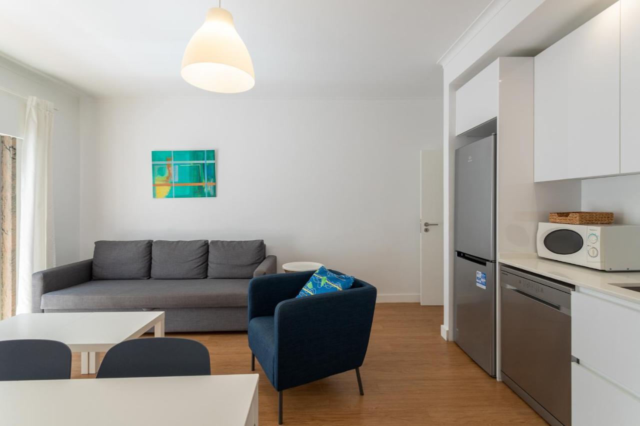 Al - Apartamentos Vista Mar Quarteira Luaran gambar
